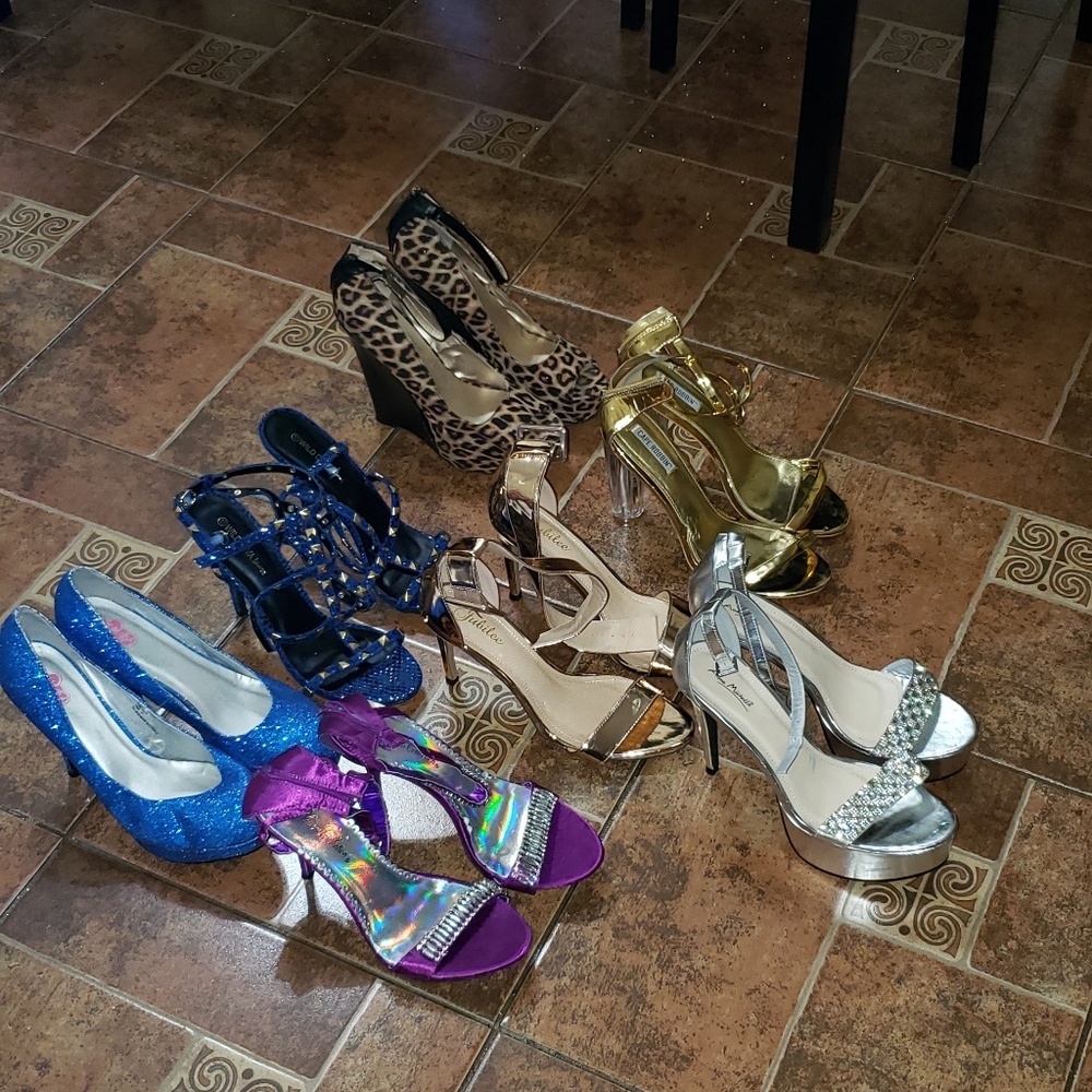 Heels - Picture 2 of 2